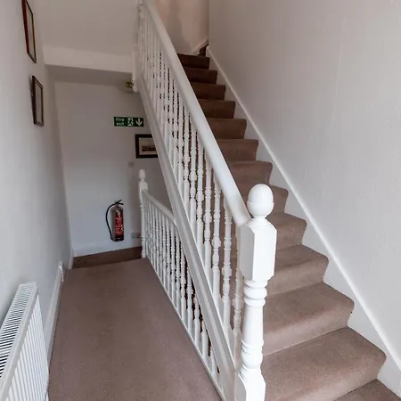 Prospect House 3* Whitby